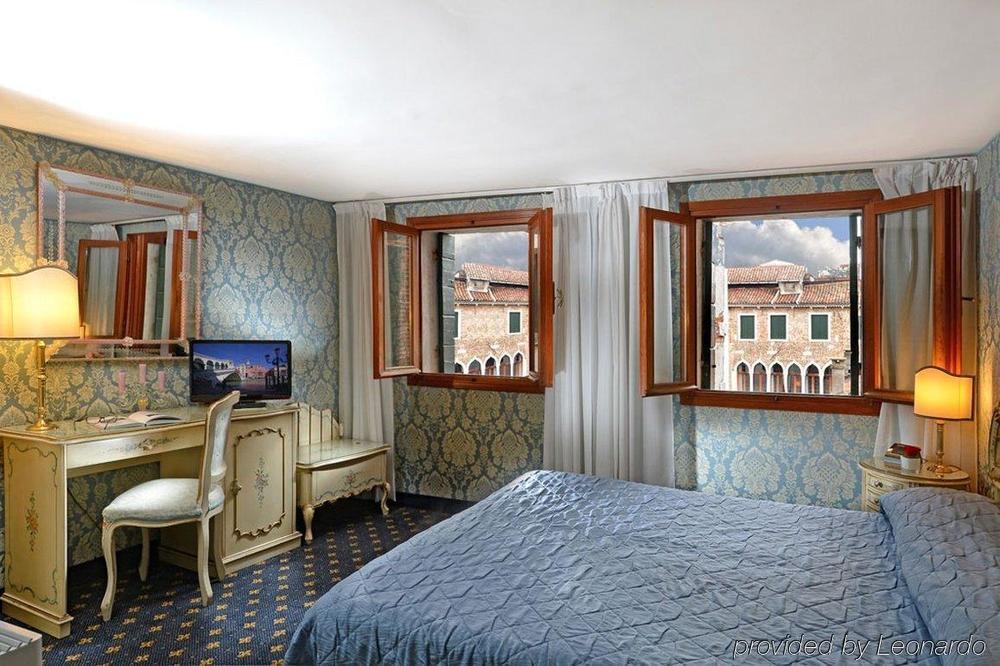 Hotel Rialto Venedik Dış mekan fotoğraf